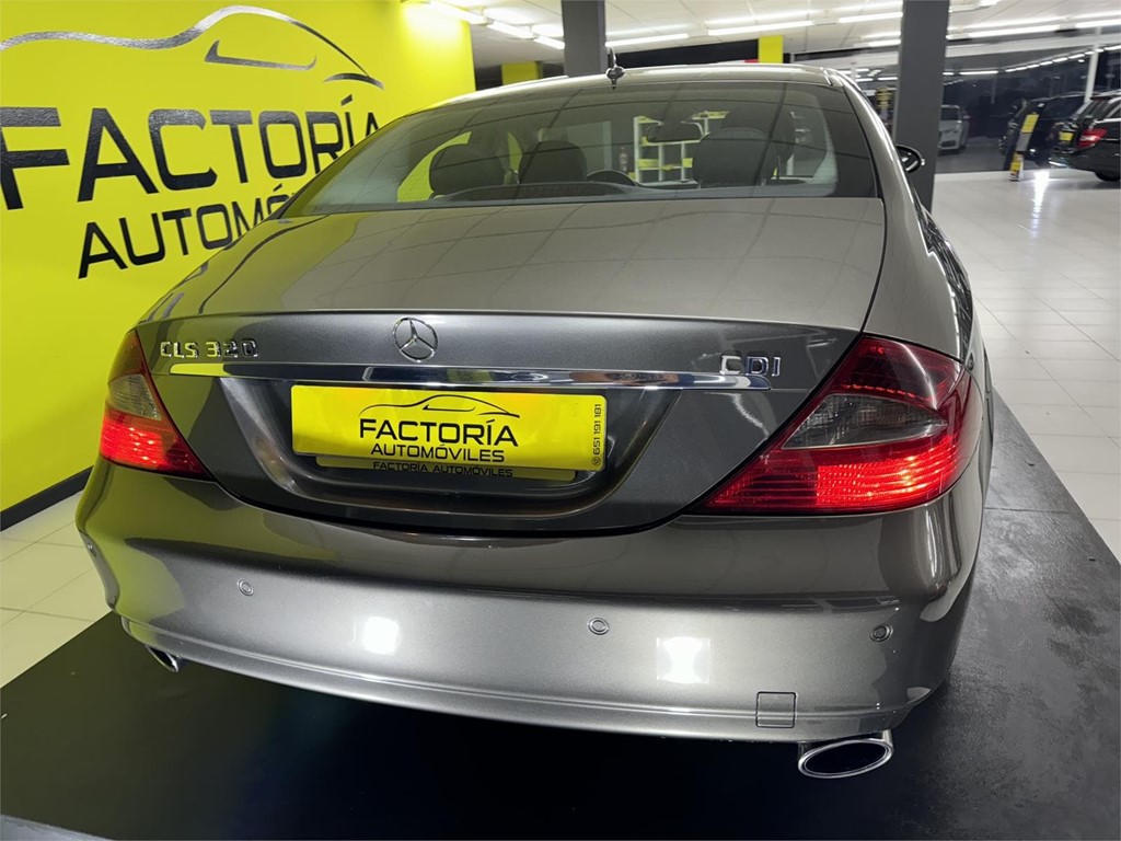 Foto 10 MERCEDES CLS 