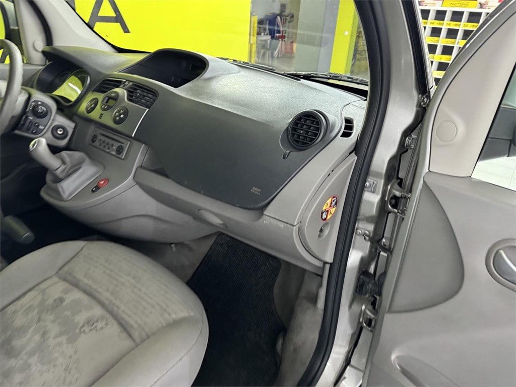 Foto 45 RENAULT KANGOO 