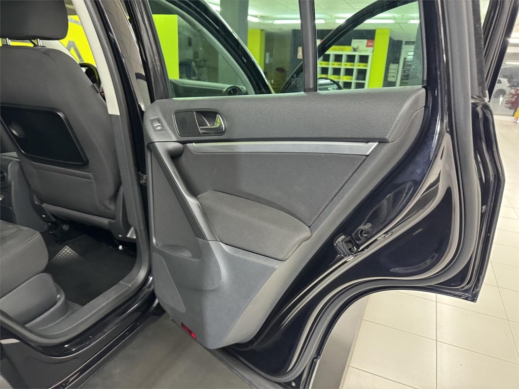 Foto 23 VOLSKWAGEN TIGUAN